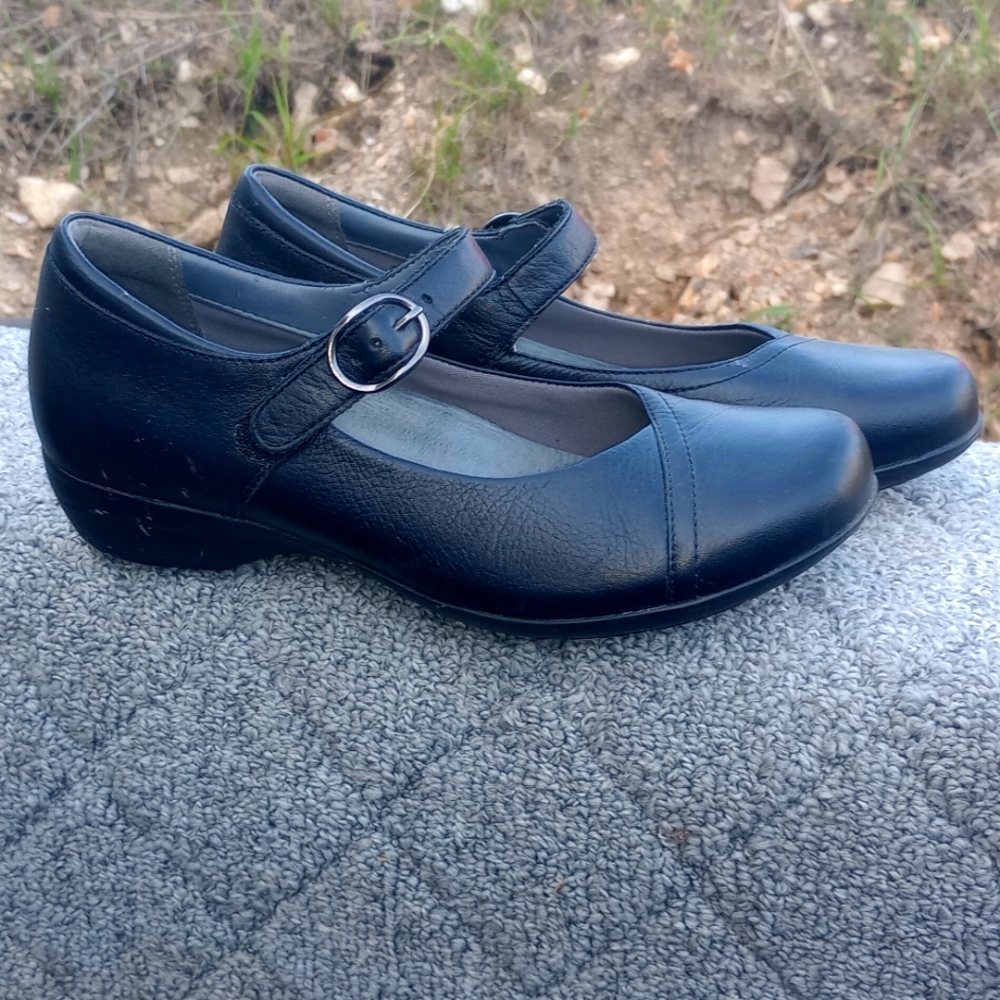 danskin mary jane shoes